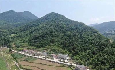 窑淮学校：党员教师率先垂范 推动教育质量新发展