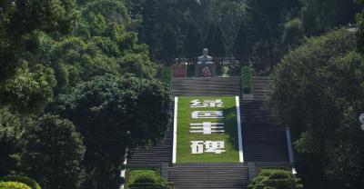 独家视频丨习近平祝村民和渔民们“日子越过越红火”