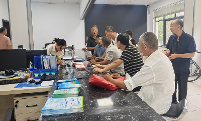 房县青峰镇：打通便民“快车道” 跑出服务“加速度”