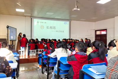房县实验小学：探秘单元整体教学新路径