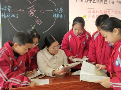 不负韶华，让每一位学生都闪闪发光——记房县军店镇军店小学优秀教师冯婷