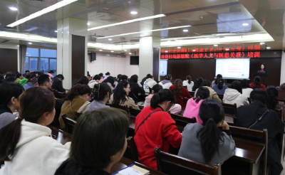 房县保健院：弘扬医学人文精神 构建有温度的医患关系