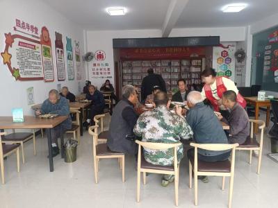 门古寺镇狮子岩村：幸福食堂暖民心，多元服务享晚年