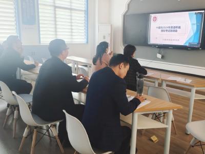 房县思源实验学校：积极参加中考英语听说模拟考试线上培训