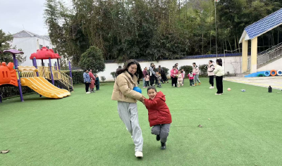 房县上龛乡中心幼儿园开展家长开放日活动