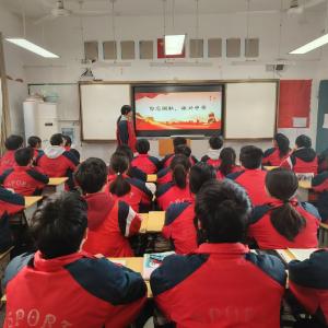 房县城关四中举行“国家公祭日”悼念活动