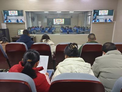 房县思源实验学校：骨干教师展风采 引领示范促成长