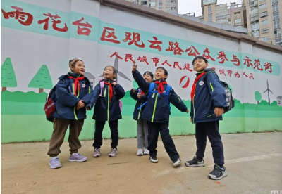 【人民城市·温情中国】以科技“高度”守护民生“温度”