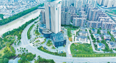 追新逐绿开新局 击鼓催征启新程 ——房县书写绿色低碳发展新答卷