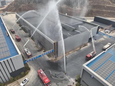 房县消防救援大队开展大跨度大空间厂房火灾扑救实战演练