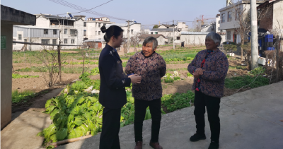 城关派出所：上门办证暖民心，贴心服务零距离
