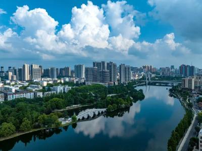 【春风送岗 “职”等你来】房县兆丰实业有限公司招聘，提供免费食宿