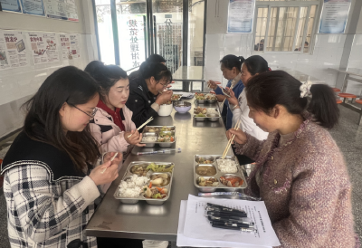 房县上龛乡上龛学校：开展家校携手，共鉴“食”光活动