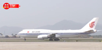 习近平圆满结束对越南的国事访问