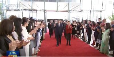 习近平访问金砖国家新开发银行