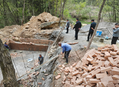 万峪河乡：蓄一窖清泉  兴产业丰年