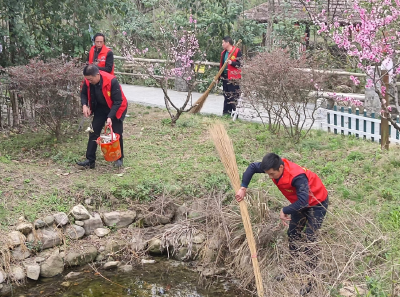 化龙堰镇：人居环境大提升  绘就乡村新风貌 