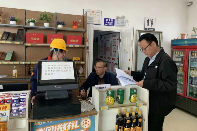 县气象局：“执法+普法”筑牢防雷安全生产防线