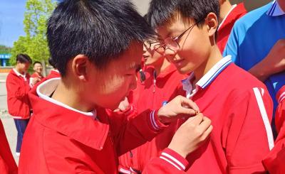 小学生AI造火星车 银发族玩转无人机！湖北数字教育“开挂”了