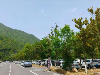 习近平：未来属于青年，希望寄予青年