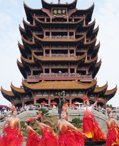 长江文化“顶流”、“新质旅游”高地为什么看黄鹤楼