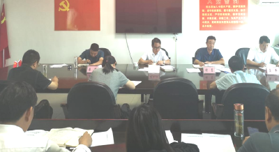 县委党校召开“冲刺双过半决战下半年”工作推进会