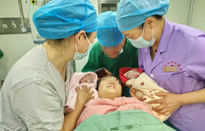 专业守护，为爱接力：房县妇幼保健院护航早产龙凤胎平安降生！
