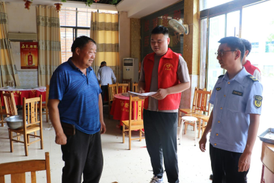 白鹤镇：拒绝“升学宴”“谢师宴” 引领文明新风尚