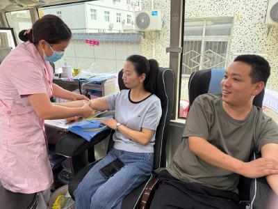 大木厂镇：无偿献血 让爱循环