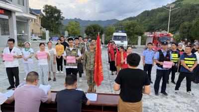 大木厂镇开展夜间防汛实战演练 以练备战筑牢安全堤坝