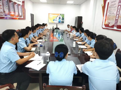 房县人社局：启动新聘综窗人员专项培训  筑牢政务服务根基