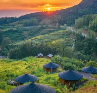 天时+地利+人和→潜江铺就“芯”光大道