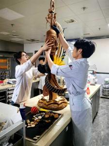 在西方传统优势领域夺冠——看世界烘焙冠军背后的宜昌支撑