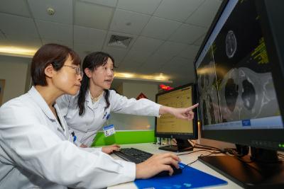 镜观·回响｜保障人民健康 筑牢幸福根基