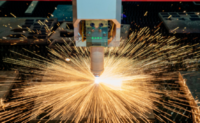 湖北首家A股千亿市值企业诞生