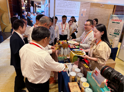 房县供销集团亮相第六届中国菌博会 携特色农产品共庆丰收