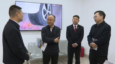 游劝荣来房调研基层法庭建设和法治化营商环境工作