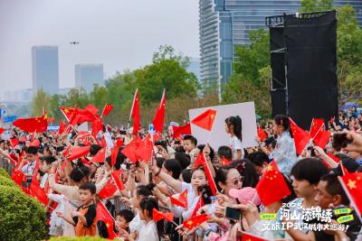 只争朝夕兴伟业 永不懈怠向前进——学习贯彻习近平总书记在庆祝中华人民共和国成立76周年招待会上重要讲话精神