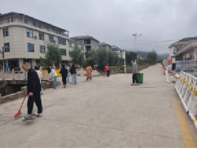 窑淮学校：沿街焕新展新颜 家校共护校园边