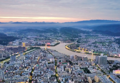 房县“田间警务”助力秋收获点赞