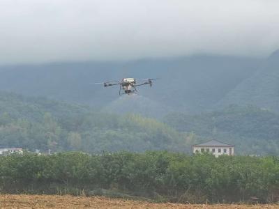 房县军店镇中村：智能农机助力油菜种植，科技为农事添“新翼”