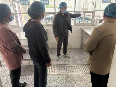 姚坪中学：家校联动筑牢食安防线  数字赋能彰显管理透明