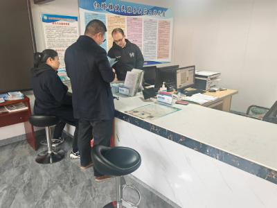 红塔镇：城乡居保服务优 参保领金省心更暖心