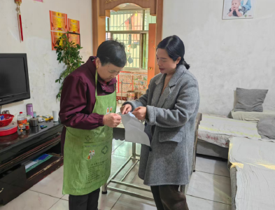 房县人社局：“四百”活动显担当 真情服务暖民心