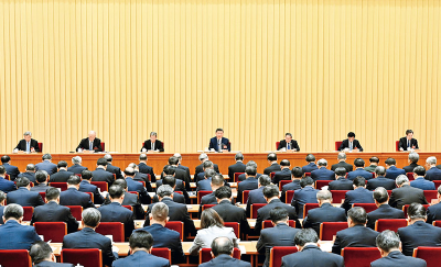 扩大内需是战略之举