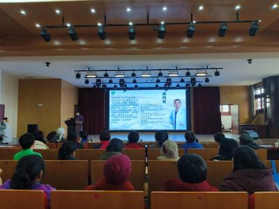 房县老年大学联合众大口腔开展口腔义诊活动 情暖银发一族