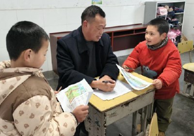 姚坪小学：落实“双减”强素养 无纸笔测试促成长