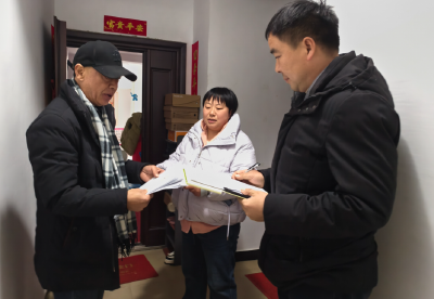 野人谷镇：细“摸”民生实情 实“筑”振兴根基