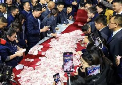 鉴往知来，跟着总书记学历史｜烟火里的新春古韵