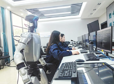 新春走基层丨智慧护万家 科技范更有范